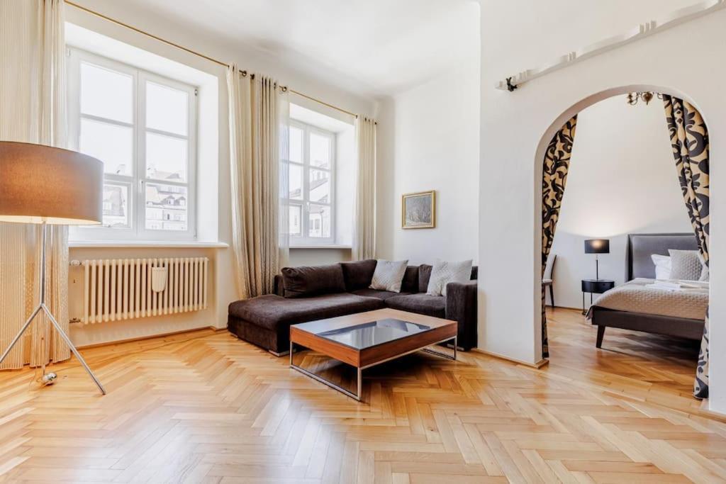 Timeless Old Town By Ecru Wwa83 Apartament *